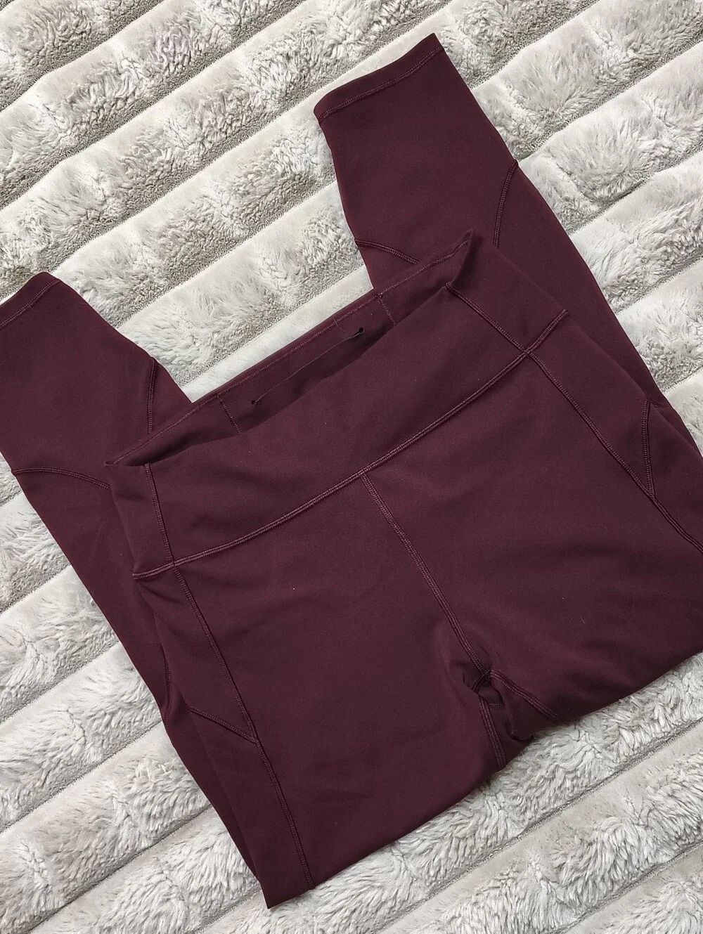 Lululemon In Movement 7/8 Tight - Garnet Women's 10 Yoga Activewear Athletic